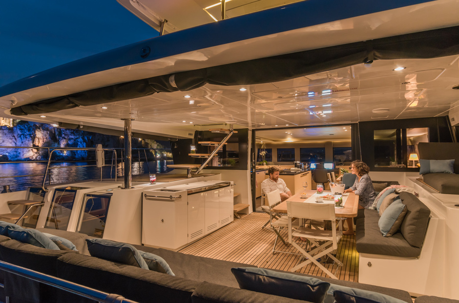 Lagoon Vigilant 1