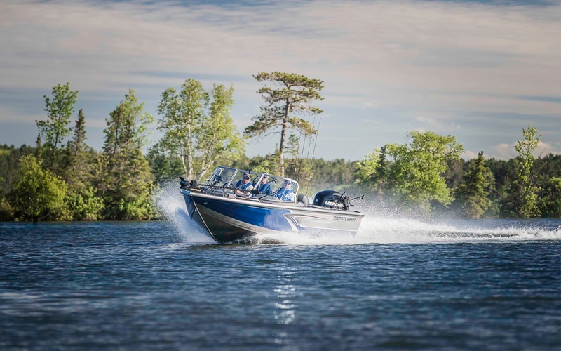 Crestliner 2050 Authority