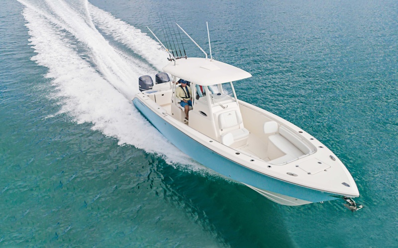 Cobia 301 CC