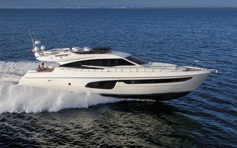 Ferretti 650