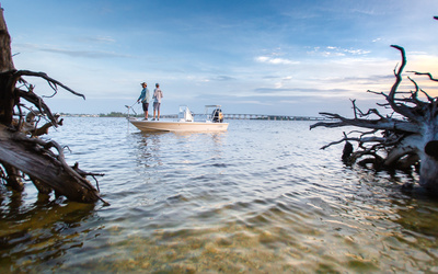 Hewes Redfisher 18