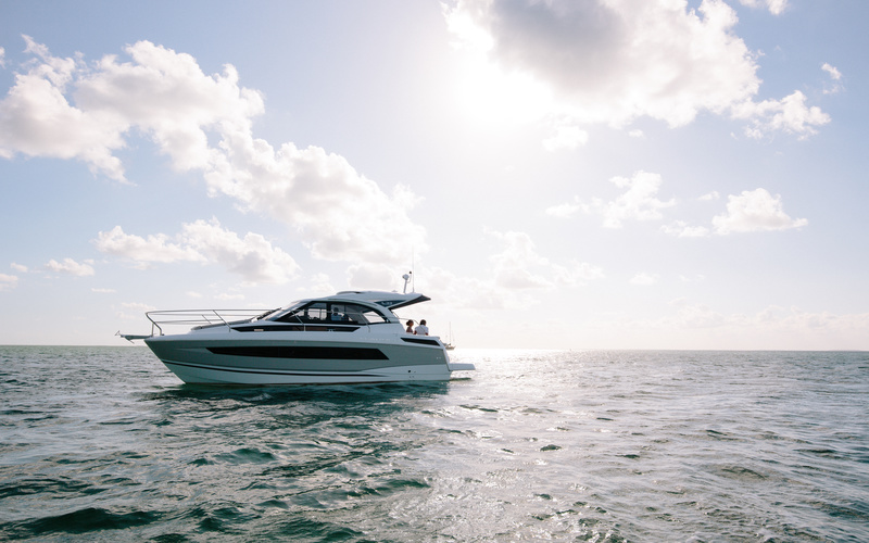 Jeanneau Leader 33