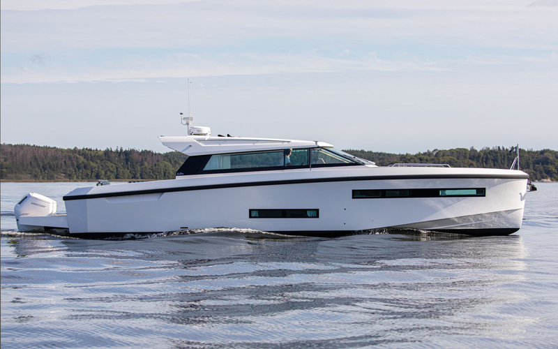 Delta 48 Coupe
