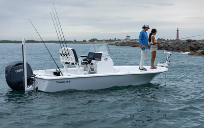 TideWater 2110 Bay Max