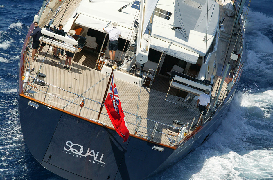 Perini Navi Aquall