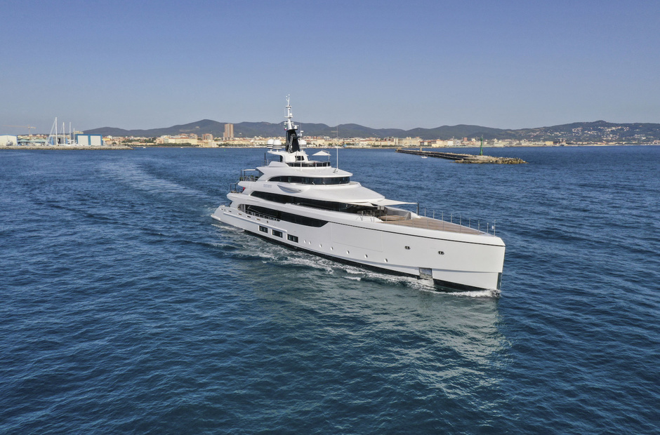 Benetti Triumph