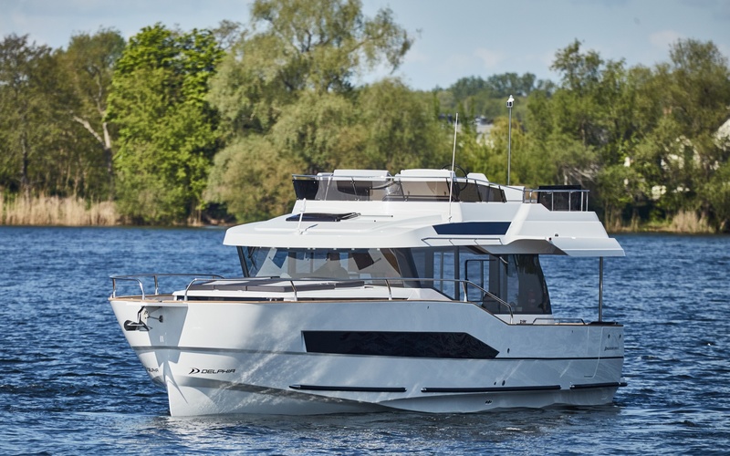 Delphia BluEscape 1200 FLY