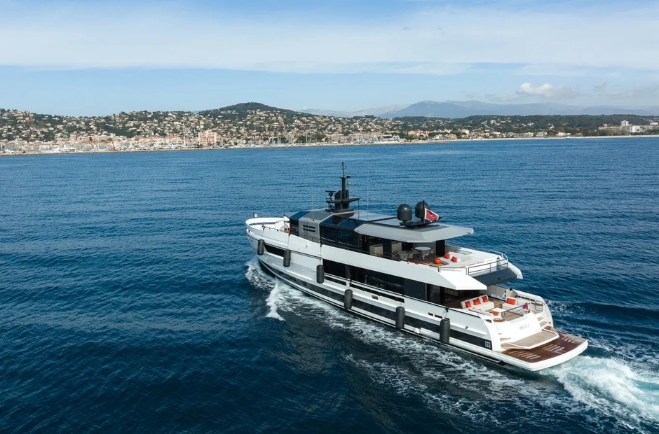 Arcadia Angel III