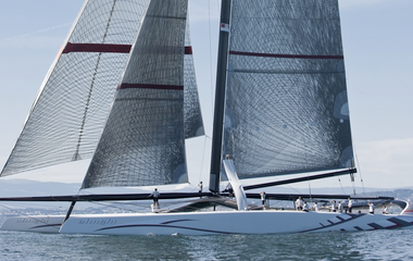 модель Alinghi 5