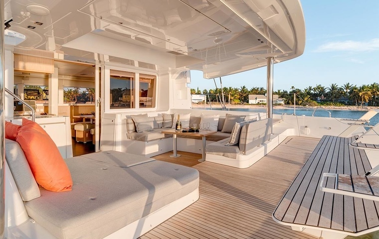 Lagoon 52 F (2019)