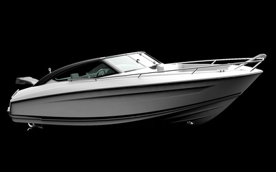 Parker 690 Bow rider