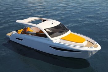 Bavaria Yachts представила первую модель с подвесным двигателем