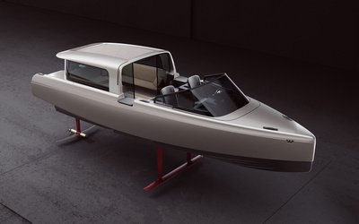 Candela P-8 Voyager