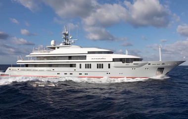 Viareggio SuperYachts Atomic