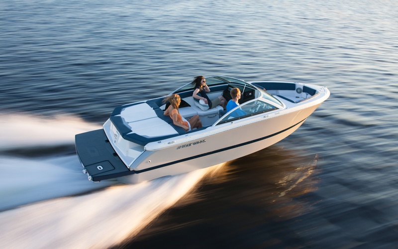 Four Winns Horizon 210