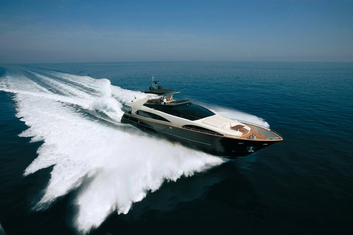 Riva 92' Duchessa