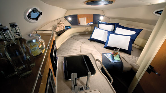 Larson Cabrio 240