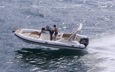 Capelli Tempest 800
