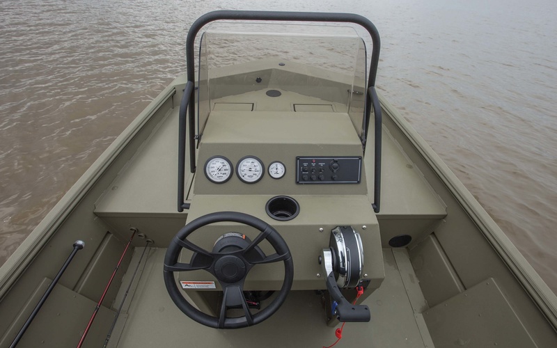 Crestliner 2000 Arrow