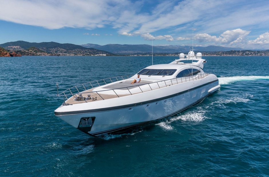 Mangusta Lady B