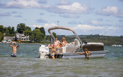 Avalon LSZ Versatile Rear Lounger 26