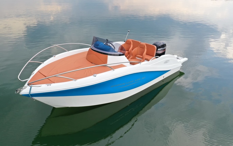 Manara Oki 595 Sundeck