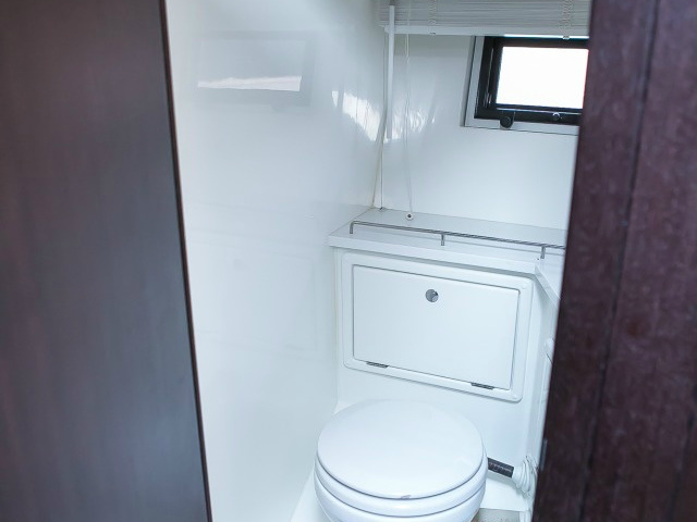 Galeon 340 Fly (2013)
