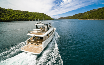 Beneteau Grand Trawler 62