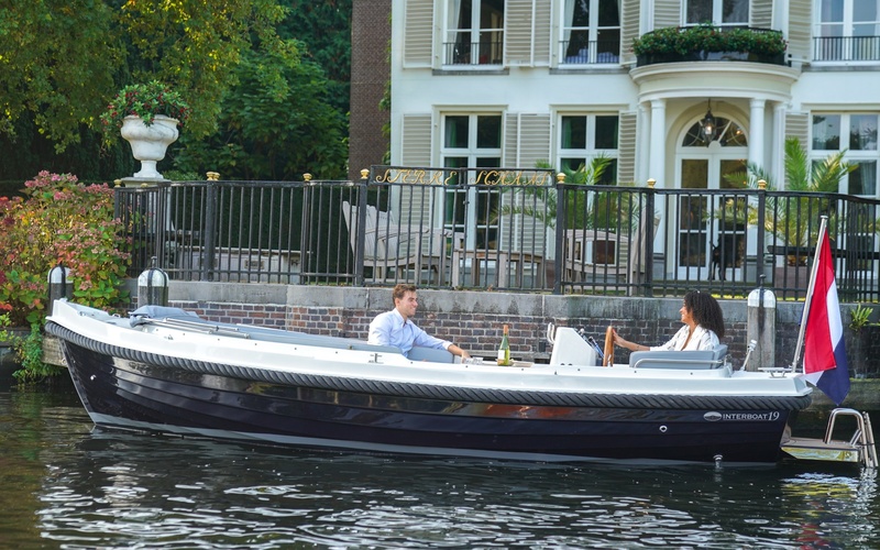 Interboat 19