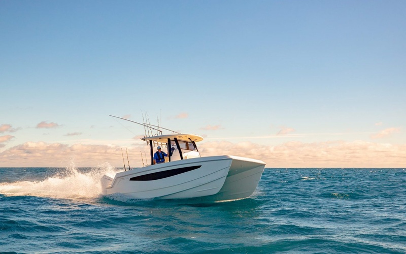 Aquila  28 Molokai