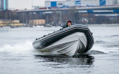 Mobile Group Буревестник 580
