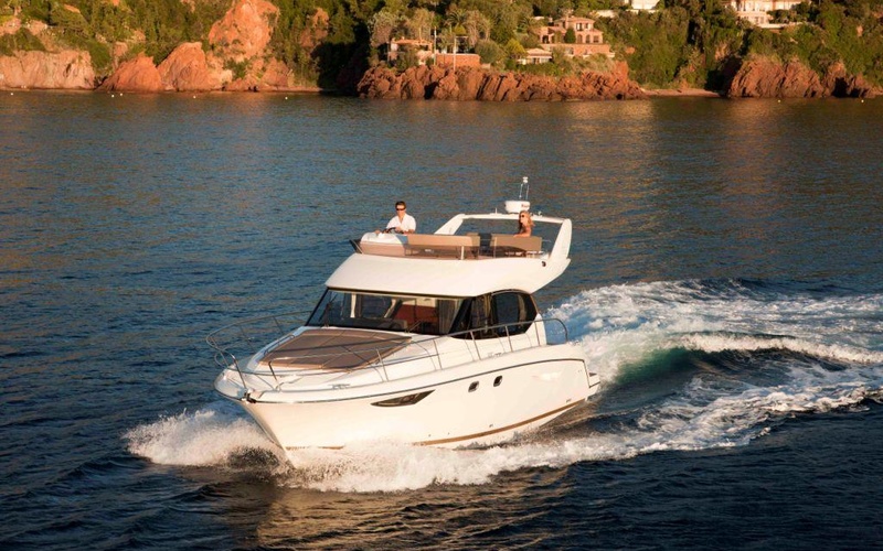 Prestige 400
