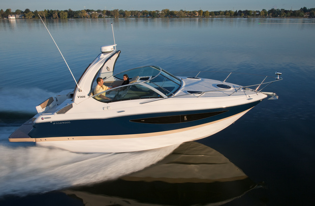 Four Winns V305