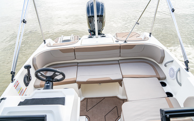 Quicksilver 525 aXess