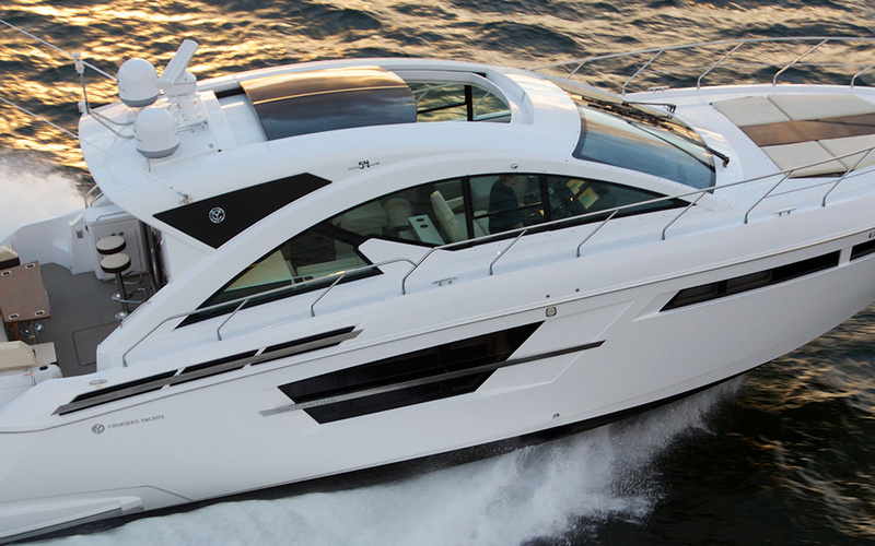 Cruisers Yachts 54 Cantius