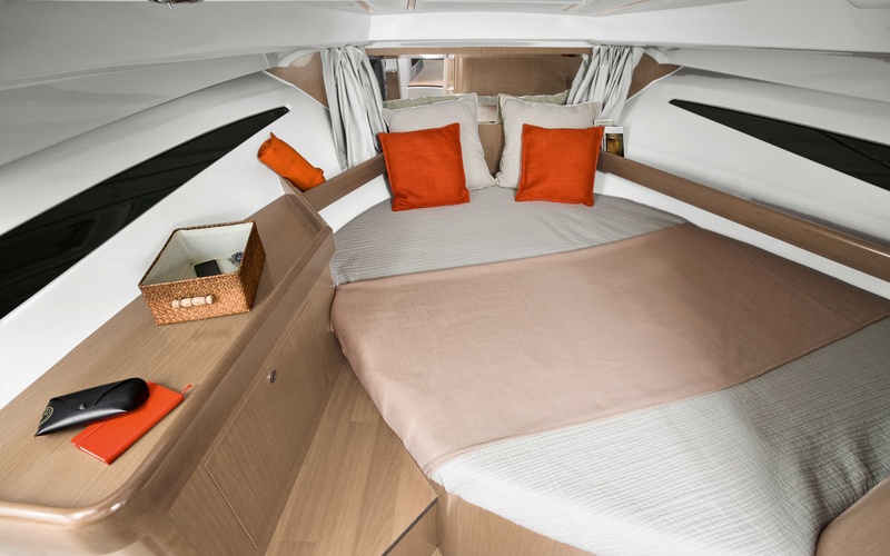 Beneteau Antares 8.80