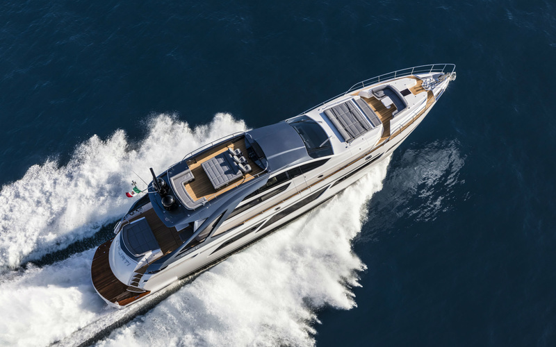 Pershing 9X