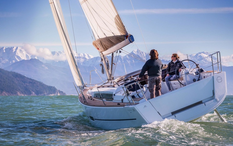 Dufour 310