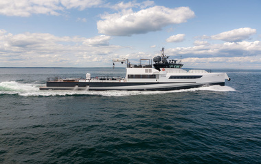 Damen Axis