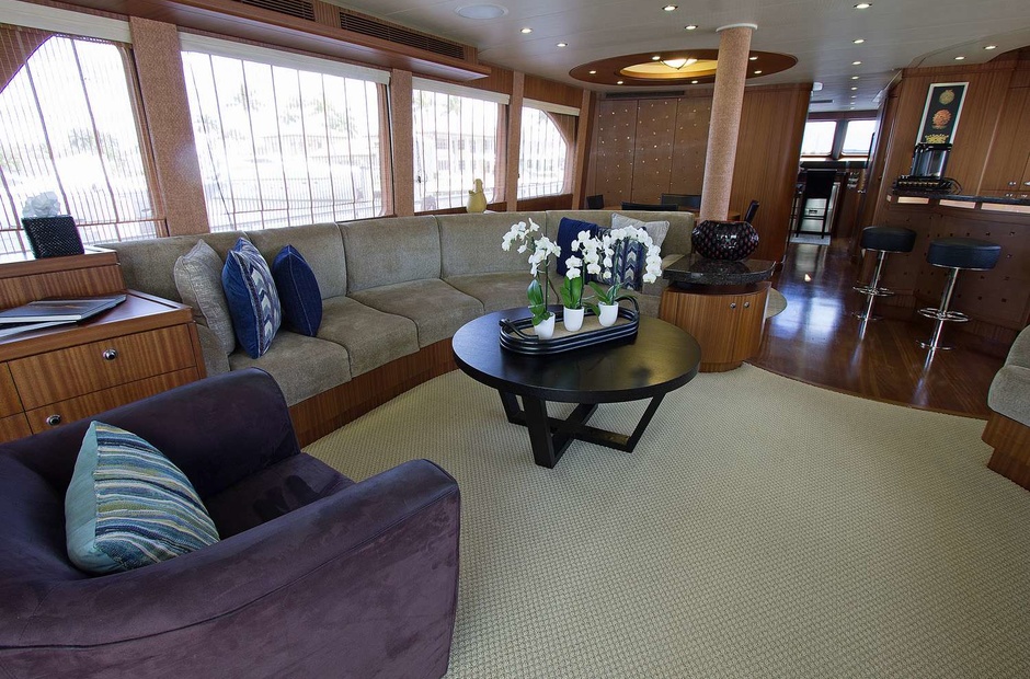CL Yachts Jus Chill'N'
