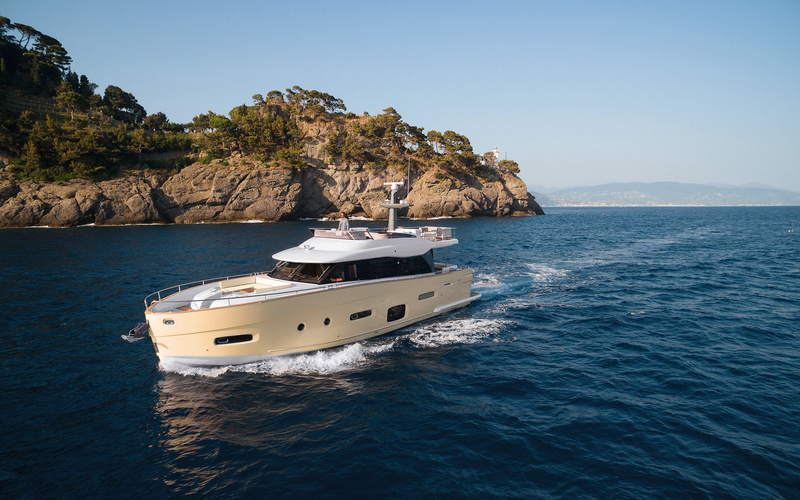 Azimut Magellano 66