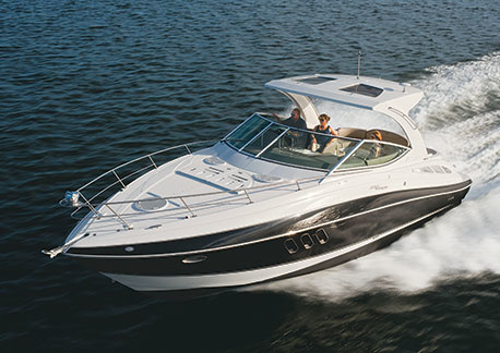 Cruisers Yachts 330 Express
