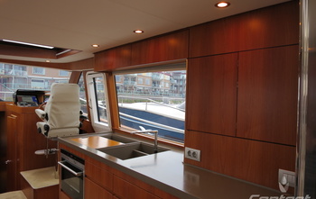 Contest 52MC Flybridge (2013)