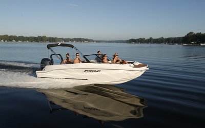 Starcraft SVX 210 OB DC