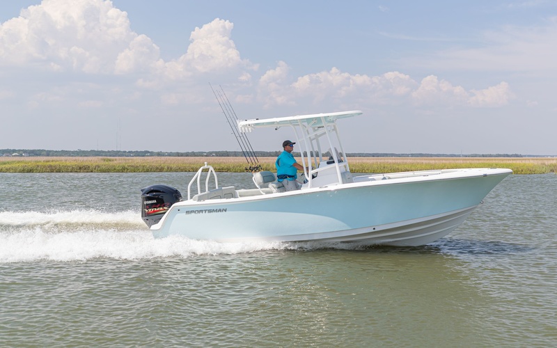 Sportsman Heritage 231 Center Console