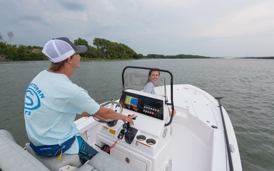 Sportsman Tournament 214 Bay Boat