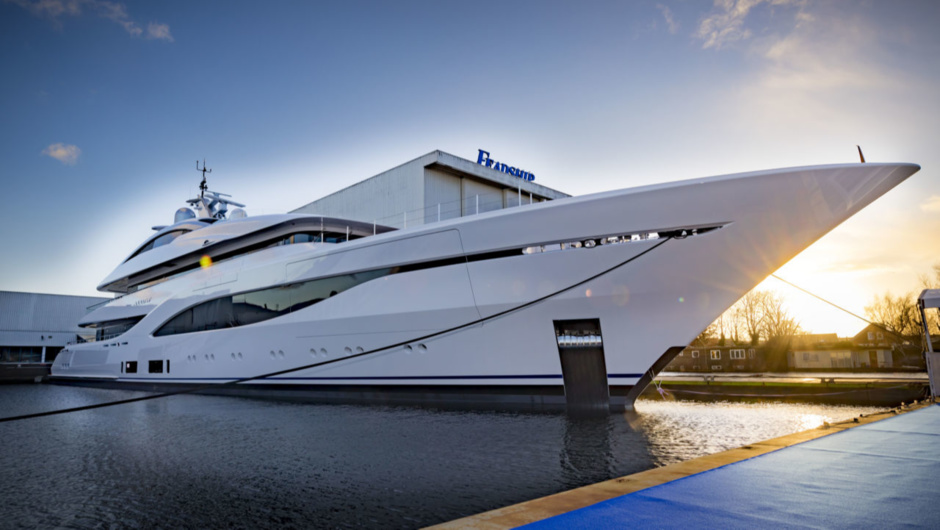 Feadship Arrow