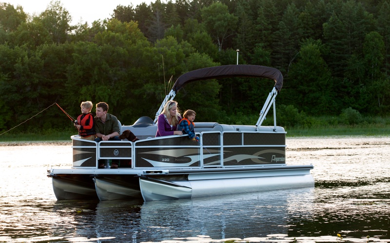 Premier Pontoons Navigator 220