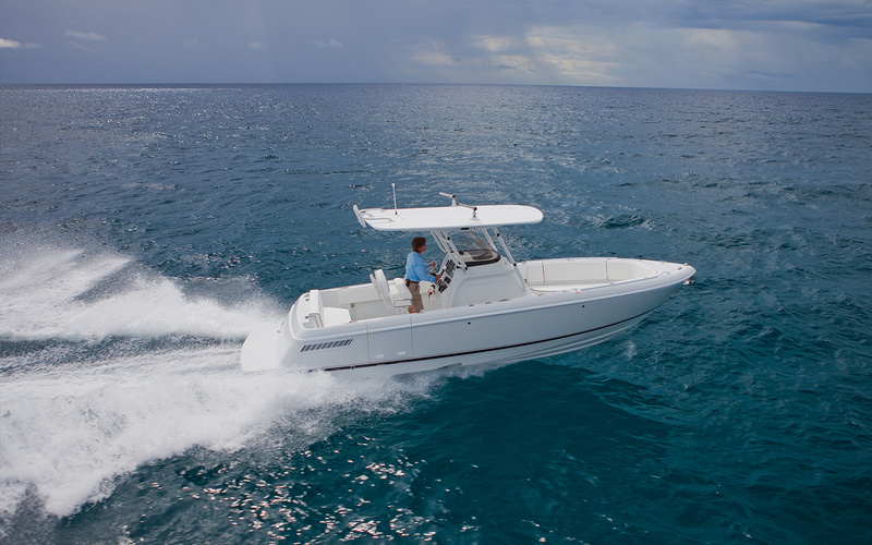 Intrepid  245 Center Console