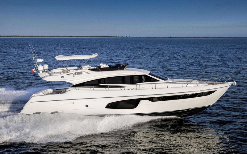 Ferretti 650